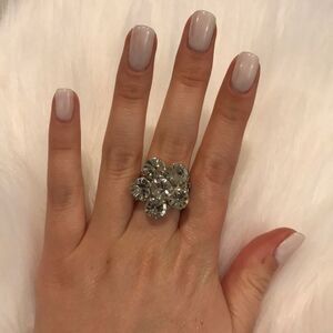Rhinestone Flower Ring